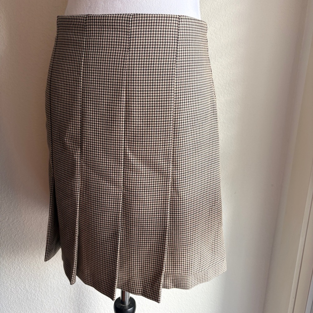 Vintage 90s/Y2K Moda International Brown Houndstooth Pleated Skirt